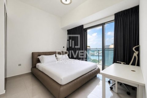 Appartement de 2 chambres à Merano Tower, UAE No. 200657 13