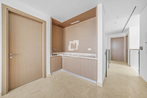 Вилла с 5 спальнями №128615 24