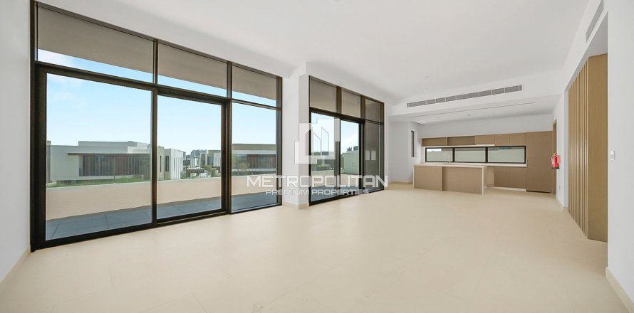 Вилла с 5 спальнями №128615