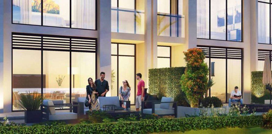 Studio Townhouse in Dubai, UAE No. 170921