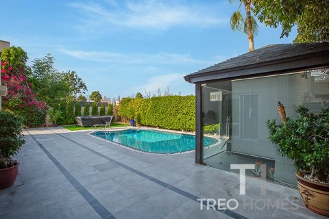 4 bedrooms Villa in Meadows, UAE No. 183051 16