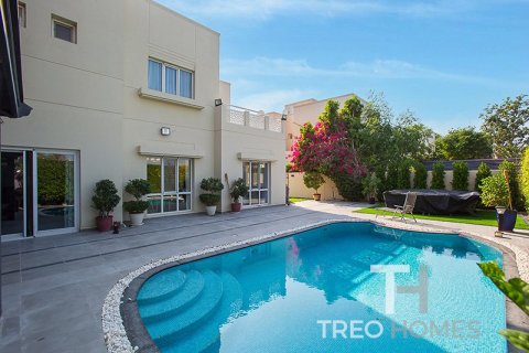 4 bedrooms Villa in Meadows, UAE No. 183051 18