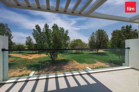 Villa de 4 dormitorios en Dubai, UAE No. 103441 22