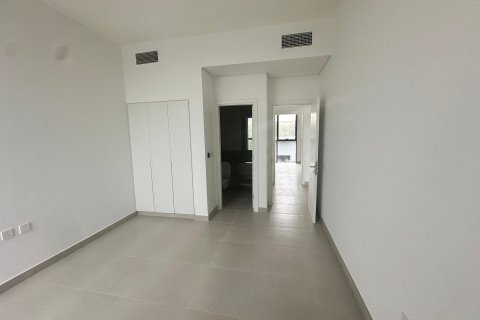 2 bedrooms Townhouse in Tilal City, UAE No. 195030 3