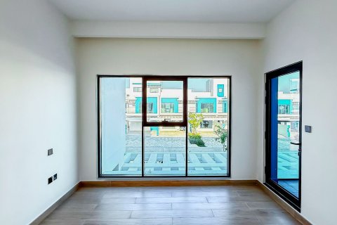 4 bedrooms Townhouse in Damac Lagoons, UAE No. 195027 7