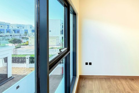 4 bedrooms Townhouse in Damac Lagoons, UAE No. 195027 6