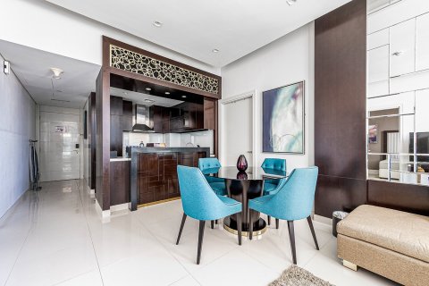 2 bedrooms Apartment in Downtown Dubai (Downtown Burj Dubai), UAE No. 195028 12