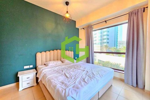 Квартира с 1 спальней  №105150 11