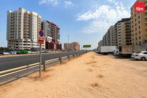 Land de 1219.3m² à Dubai, UAE No. 198650 3