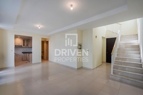 Вилла с 3 спальнями в Mira Oasis, ОАЭ №138828 6