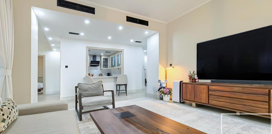 Квартира с 1 спальней в Даунтаун Дубай (Даунтаун Бурдж Дубай), ОАЭ №136525