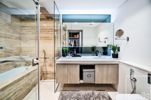 Квартира с 4 спальнями в Бизнес-Бэй, ОАЭ №136526 15