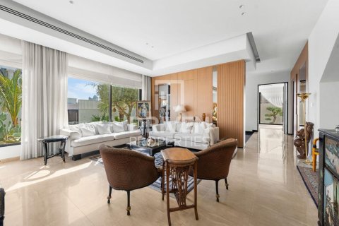 7 غرفة نوم فيلا في Umm Al Sheif Villas, الإمارات العربية المتحدة رقم 200498 6