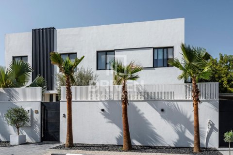 7 غرفة نوم فيلا في Umm Al Sheif Villas, الإمارات العربية المتحدة رقم 200498 20