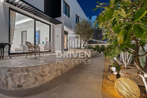 7 غرفة نوم فيلا في Umm Al Sheif Villas, الإمارات العربية المتحدة رقم 200498 25