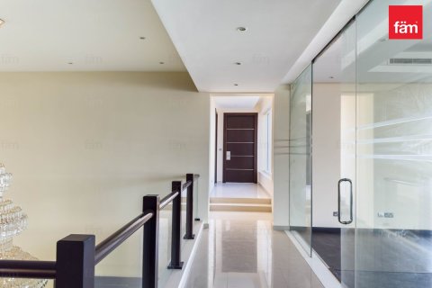 5 bedrooms Villa in Al Barsha, UAE No. 142657 16