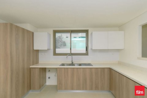 4 bedrooms Villa in Jebel Ali, UAE No. 142658 29