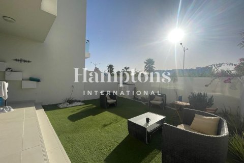 3 bedrooms Townhouse in Dubai, UAE No. 145119 3