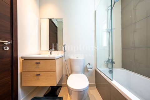 3 bedrooms Townhouse in Dubai, UAE No. 145119 14