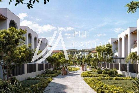 Townhouse de 3 dormitorios en Al Hudayriat Island, UAE No. 185468 9