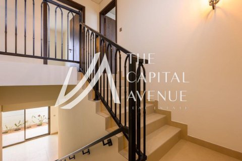 Villa de 5 chambres à Khalifa City, UAE No. 185474 5