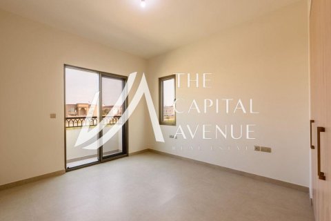 Villa de 5 chambres à Khalifa City, UAE No. 185474 7