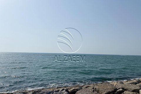 7 bedrooms Villa in Marina Village, UAE No. 91329 17