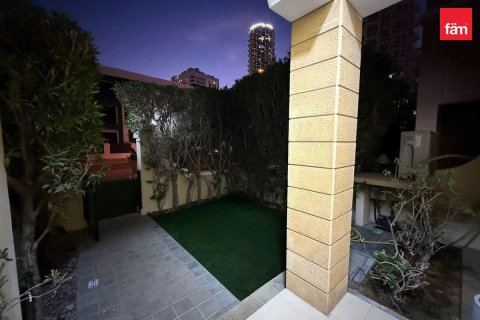 3 bedrooms Villa in Dubai, UAE No. 169689 12
