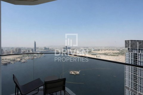 Appartement de 2 chambres à Address Harbour Point, UAE No. 201412 21