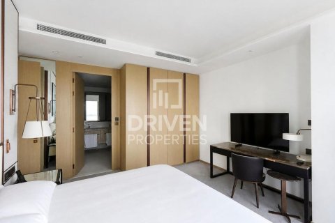Appartement de 2 chambres à Address Harbour Point, UAE No. 201412 11