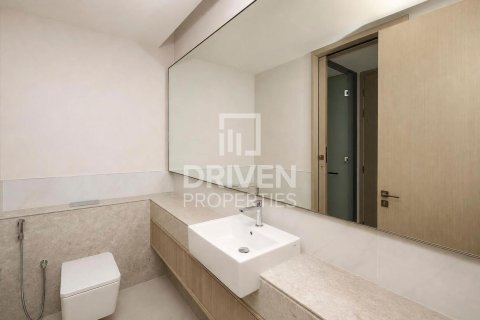 Appartement de 2 chambres à Address Harbour Point, UAE No. 201412 14
