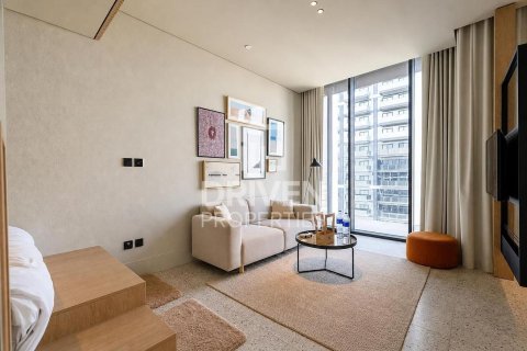 Studio Apartment in Business Bay, UAE No. 201409 5
