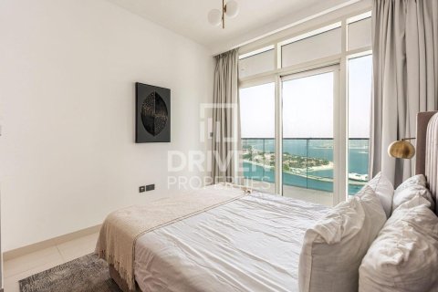 2 bedrooms Apartment in EMAAR Beachfront, UAE No. 192927 6