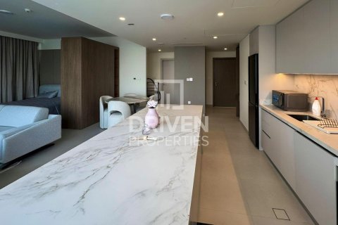 1 bedroom Apartment in EMAAR Beachfront, UAE No. 192931 14