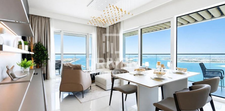 Квартира с 2 спальнями в EMAAR Beachfront, ОАЭ №191841