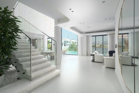 Villa de 5 chambres à Jumeirah Islands, UAE No. 208901 11