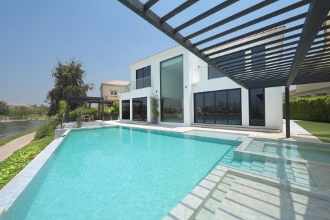 Villa de 5 chambres à Jumeirah Islands, UAE No. 208901 5