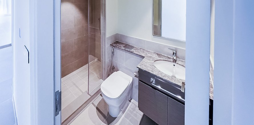 Appartement de 2 chambres à Forte 2, UAE No. 208898