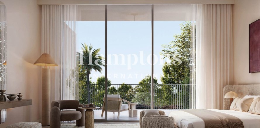 Villa de 5 dormitorios  No. 131786