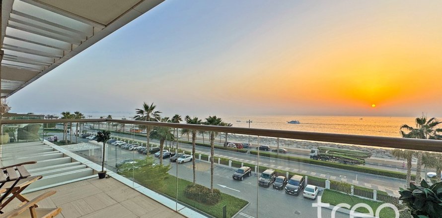 Apartment de 2 dormitorios en The 8, UAE No. 173932