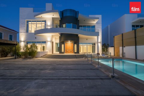 5 غرفة نوم  فيلا  رقم 134821 22