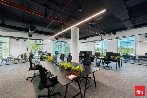 Office de 370.5m² en Sheikh Zayed Road, UAE No. 165948