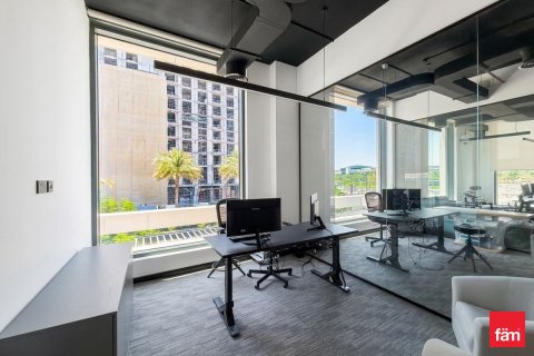 Office de 370.5m² en Sheikh Zayed Road, UAE No. 165948 9
