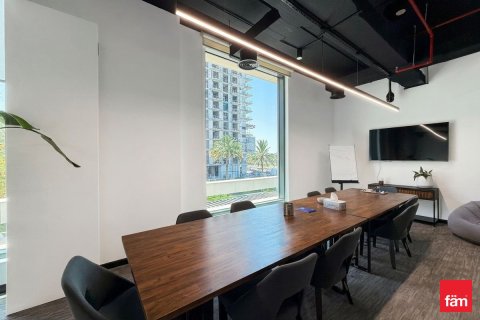Office de 370.5m² en Sheikh Zayed Road, UAE No. 165948 11