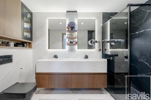 Квартира с 3 спальнями  №118155 8