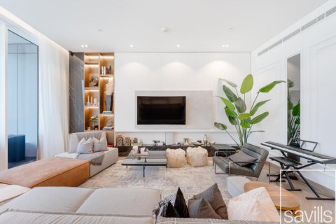 Квартира с 3 спальнями  №118155 4