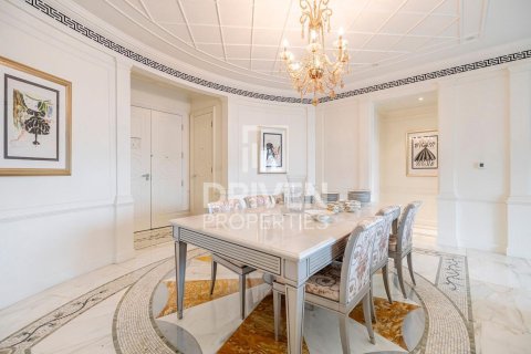 3 bedrooms Apartment in Palazzo Versace, UAE No. 201853 10