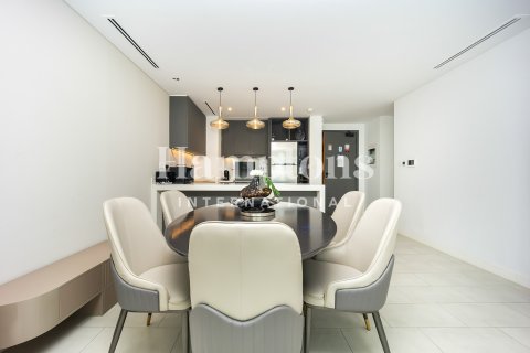 Apartment de 2 dormitorios en La Vie, UAE No. 142893 17