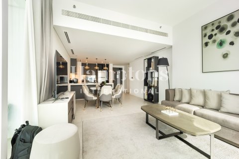 Apartment de 2 dormitorios en La Vie, UAE No. 142893 8