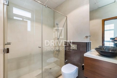 Villa de 5 dormitorios en The Villa, UAE No. 192086 23
